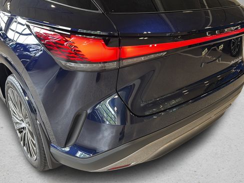 Certified 2023 Lexus RX 350 w/ Accessory Package (Z1) AWD/4WD image 13