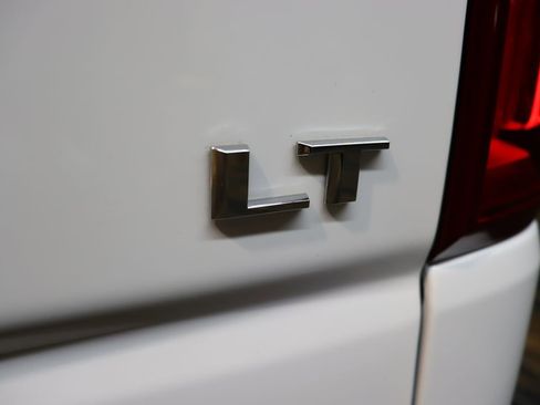 Used 2024 Chevrolet Silverado 1500 LT Trail Boss w/ Convenience Package II image 26