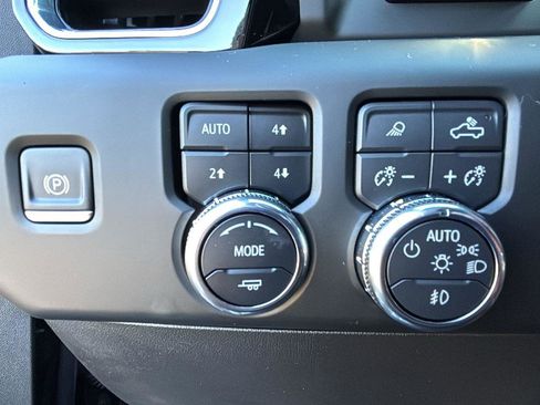 Certified 2024 GMC Sierra 1500 Denali Ultimate image 16