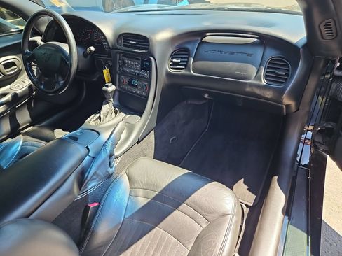 Used 1999 Chevrolet Corvette Convertible w/ Memory Pkg RWD image 15