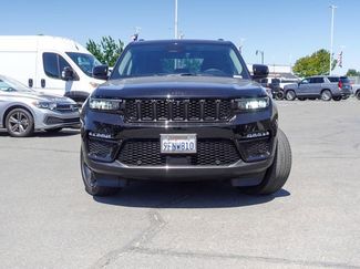 Used 2023 Jeep Grand Cherokee Limited w/ Luxury Tech Group II AWD/4WD video 2
