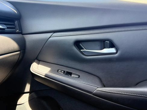 Used 2024 Nissan Sentra SV FWD image 25