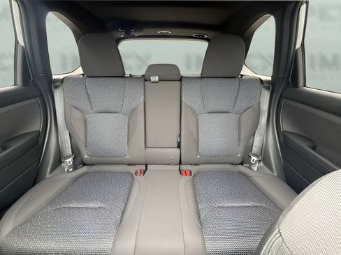 Used 2025 Subaru Forester Premium AWD/4WD image 7