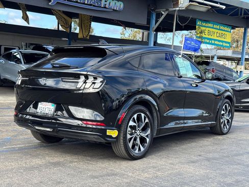 Used 2022 Ford Mustang Mach-E Premium AWD/4WD image 11