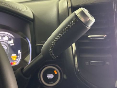 New 2026 RAM 2500 Limited AWD/4WD image 18