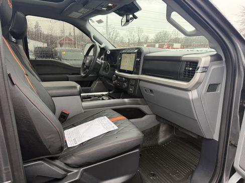 Used 2023 Ford F250 XLT w/ Tremor Off-Road Package image 11