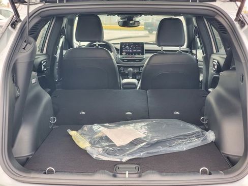 New 2026 Jeep Compass Limited image 18