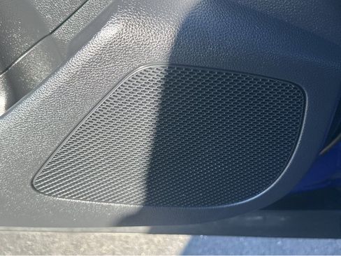 Used 2024 Toyota Corolla Cross SE image 37