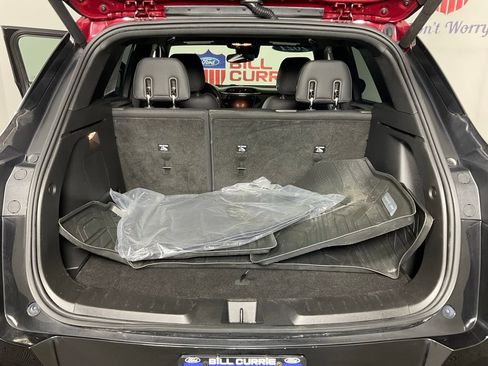 Used 2021 Chevrolet TrailBlazer RS w/ Sun and Liftgate Package FWD image 11