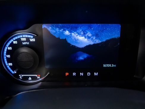 Used 2024 Ford Bronco Wildtrak image 21