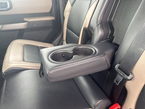 Used 2023 Ford Bronco Wildtrak AWD/4WD image 36