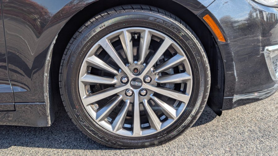 Used 2019 Lincoln MKZ Reserve AWD/4WD image 13