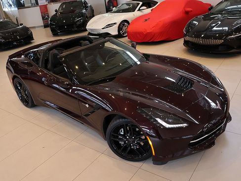 Used 2017 Chevrolet Corvette Stingray Coupe w/ Battery Protection Package image 11