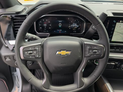 New 2026 Chevrolet Silverado 2500 High Country w/ High Country Premium Package AWD/4WD image 24