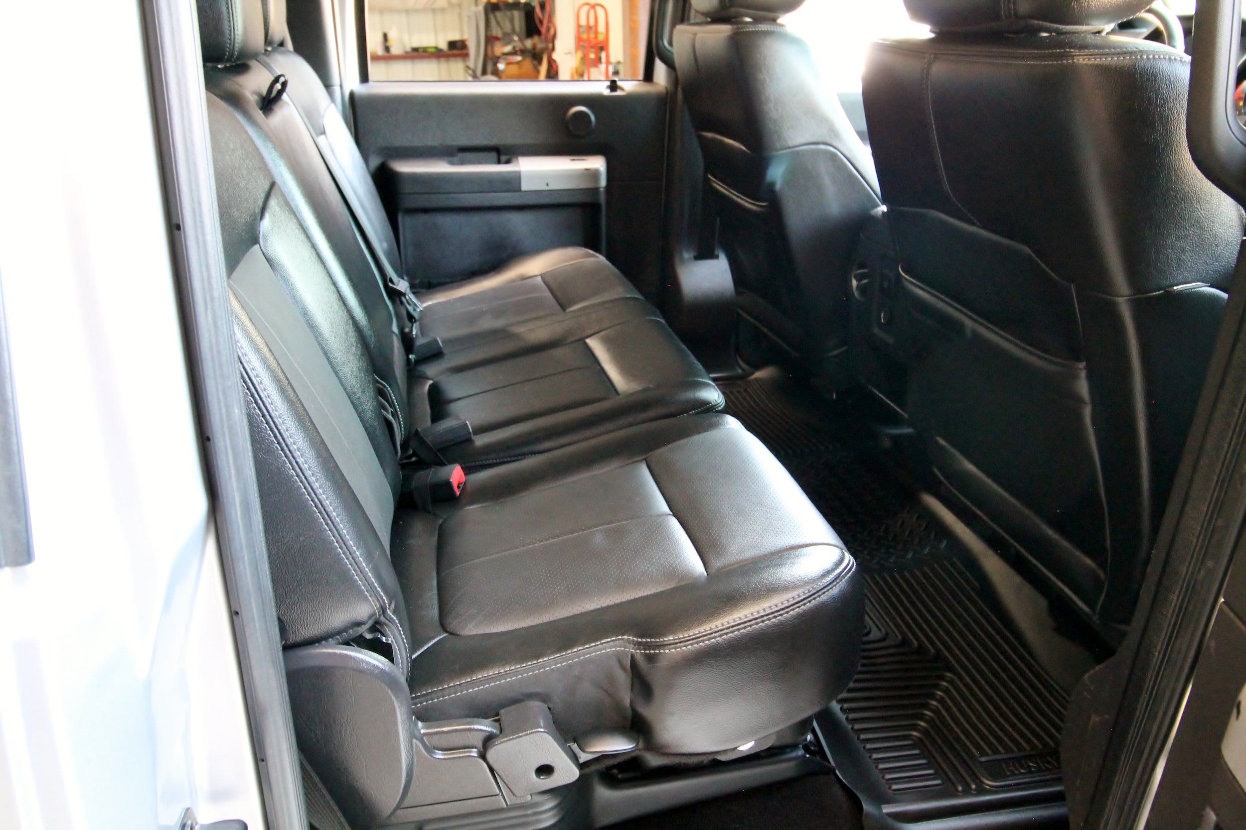 Used 2015 Ford F250 Lariat w/ Lariat Ultimate Package AWD/4WD image 42
