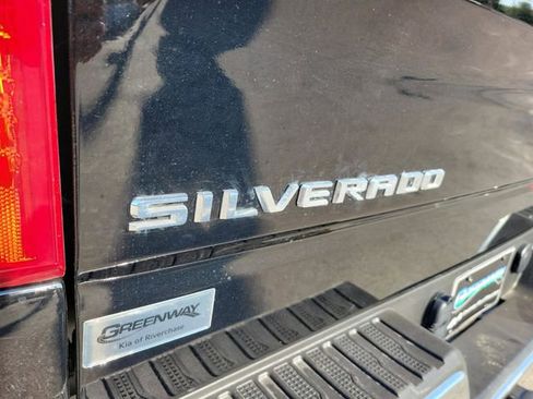 Used 2025 Chevrolet Silverado 1500 LT RWD image 37