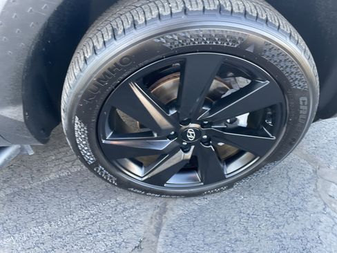 Used 2024 Hyundai Santa Cruz Night image 40