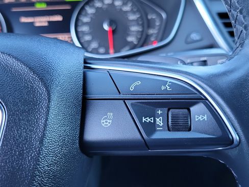 Used 2022 Audi Q5 2.0T Premium image 8