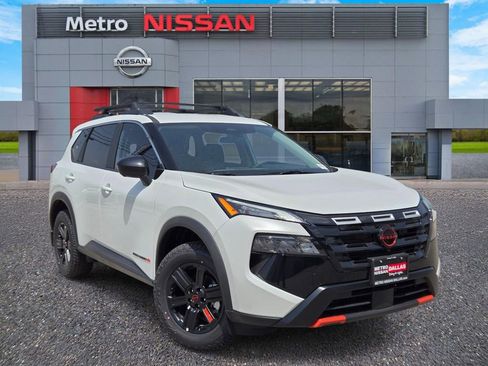 New 2026 Nissan Rogue SV AWD/4WD image 1