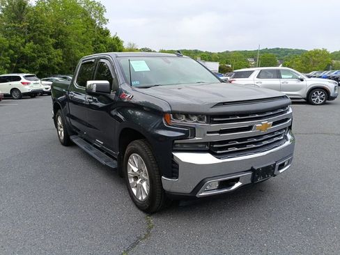Used 2019 Chevrolet Silverado 1500 LTZ w/ LTZ Convenience Package AWD/4WD image 1