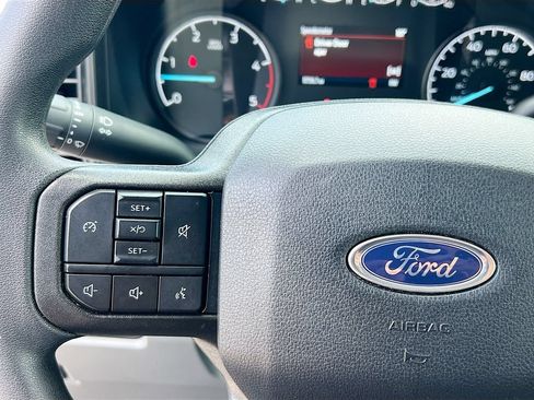 Used 2025 Ford F350 XLT AWD/4WD image 18