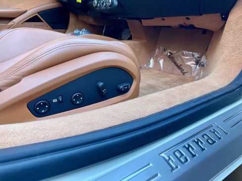 Used 2013 Ferrari 458 Spider image 71