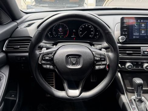 Used 2022 Honda Accord Sport image 13