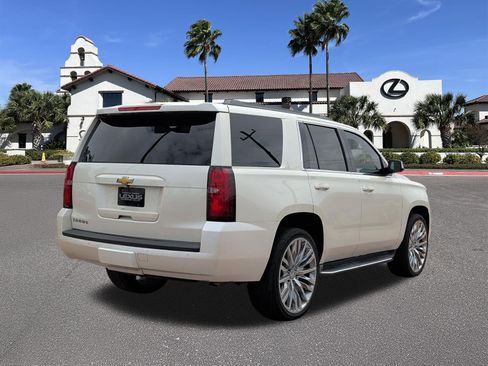 Used 2015 Chevrolet Tahoe LT w/ Luxury Package RWD image 2