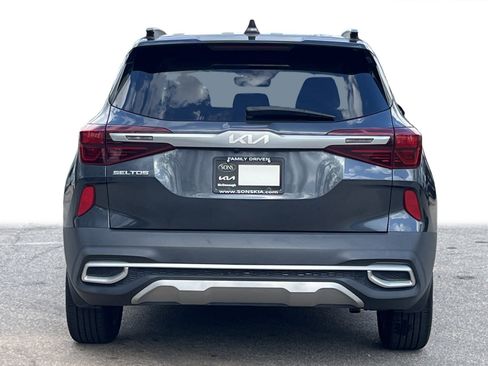 Certified 2022 Kia Seltos S image 25