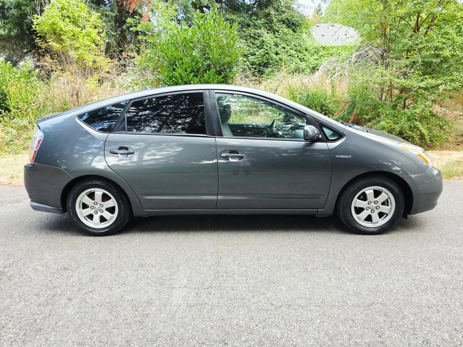 Used 2007 Toyota Prius w/ Pkg 2 FWD image 6