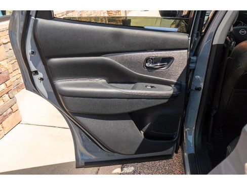 Used 2024 Nissan Murano SV w/ SV Midnight Edition Package AWD/4WD image 17