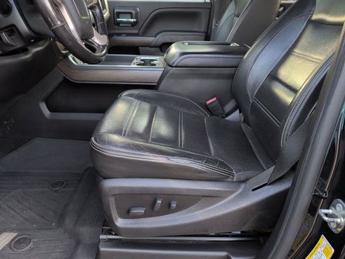 Used 2018 GMC Sierra 2500 Denali AWD/4WD image 15