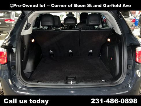 Used 2017 Jeep Compass Limited w/ Navigation Group AWD/4WD image 28