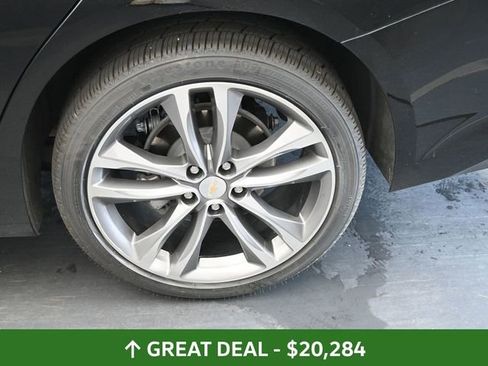 Used 2024 Chevrolet Malibu LT image 17