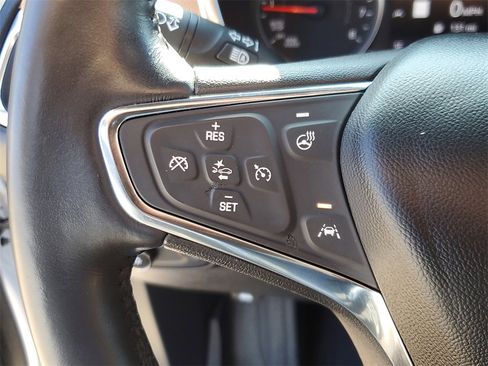 Used 2021 Chevrolet Equinox Premier image 21