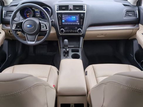 Used 2018 Subaru Outback 2.5i Limited image 14