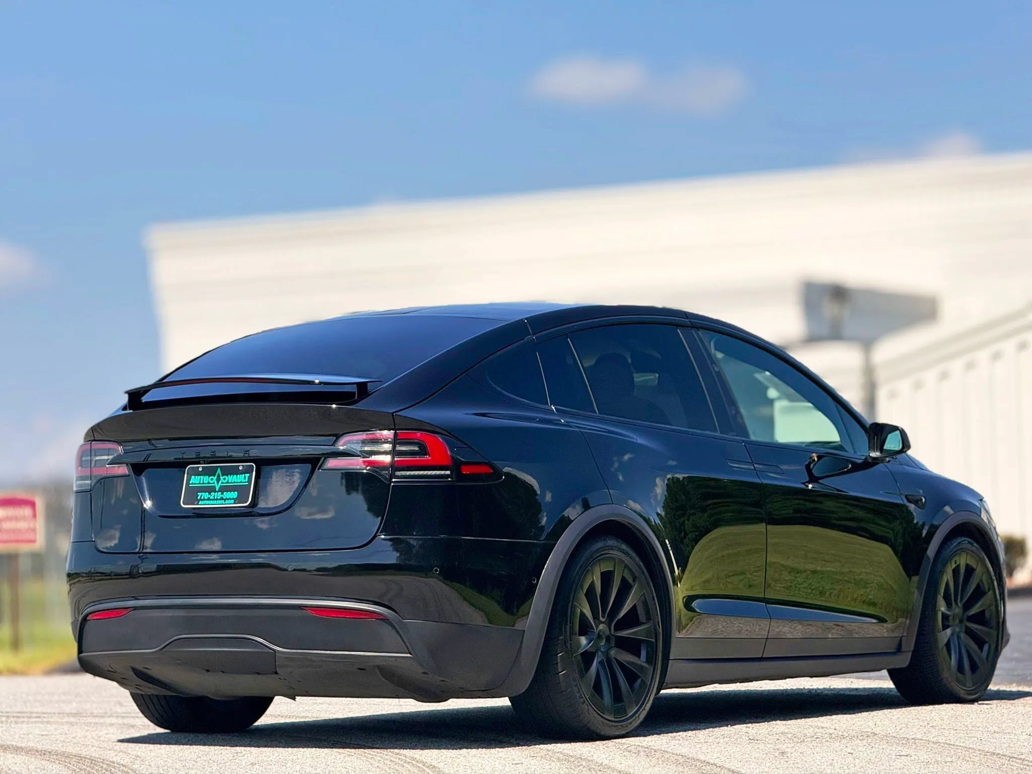 Used 2022 Tesla Model X AWD/4WD image 12