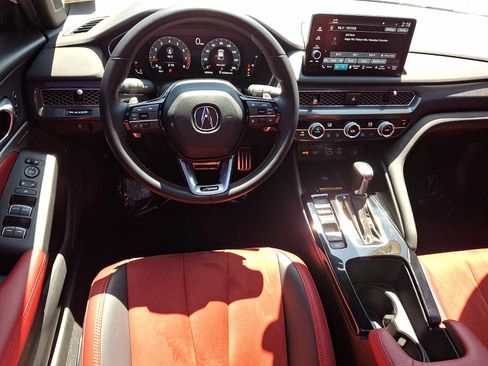 Used 2024 Acura Integra A-Spec w/ Technology Package FWD image 11