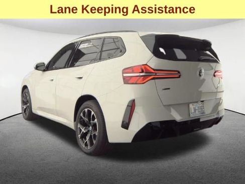 Used 2025 BMW X3 xDrive30i AWD/4WD image 8