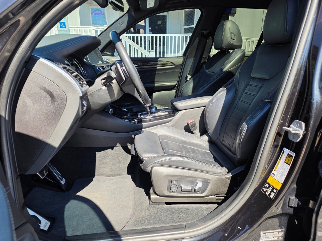 Used 2018 BMW X3 xDrive30i w/ M Sport Package AWD/4WD image 18