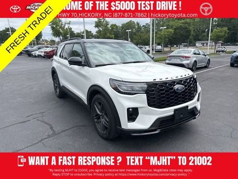 Used 2025 Ford Explorer ST AWD/4WD image 1
