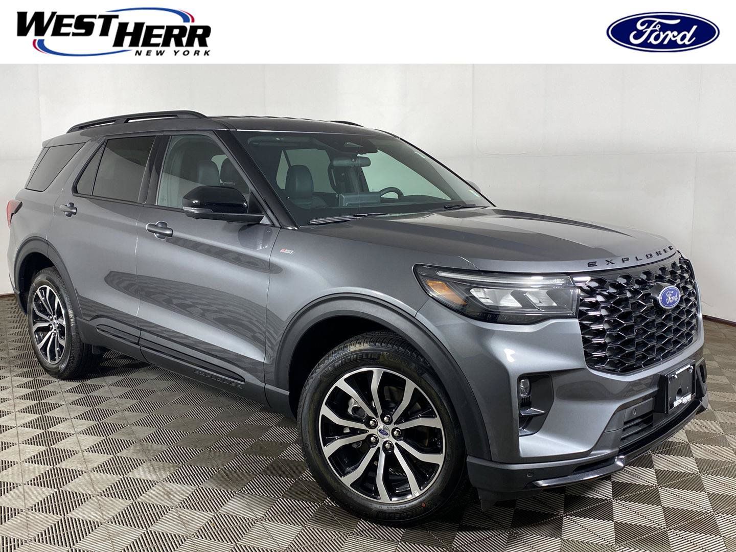 Used 2026 Ford Explorer ST-Line AWD/4WD image 1