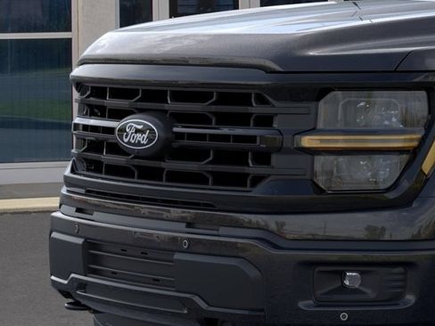New 2026 Ford F150 XLT w/ Equipment Group 302A MID AWD/4WD image 18