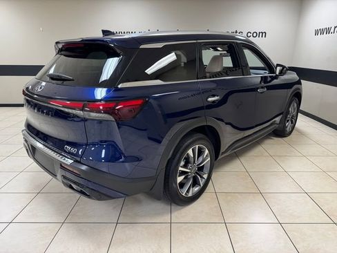 Used 2025 INFINITI QX60 Luxe w/ Cargo Package FWD image 6
