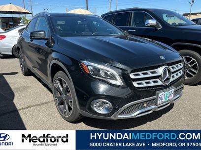 Used 2020 Mercedes-Benz GLA 250 4MATIC w/ Premium Package