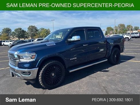 Used 2019 RAM 1500 Laramie AWD/4WD image 1
