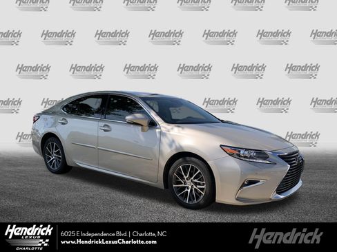 Used 2018 Lexus ES 350 w/ Luxury Package w/Wood Trim FWD image 1