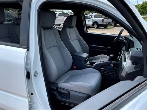 Used 2024 Toyota Tacoma SR5 image 9