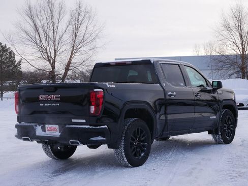 New 2026 GMC Sierra 1500 Elevation image 3