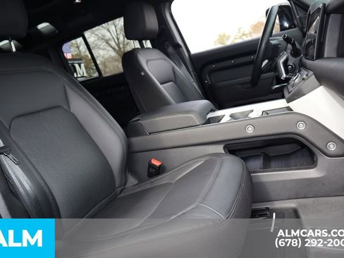 Used 2025 Land Rover Defender 110 S AWD/4WD image 29